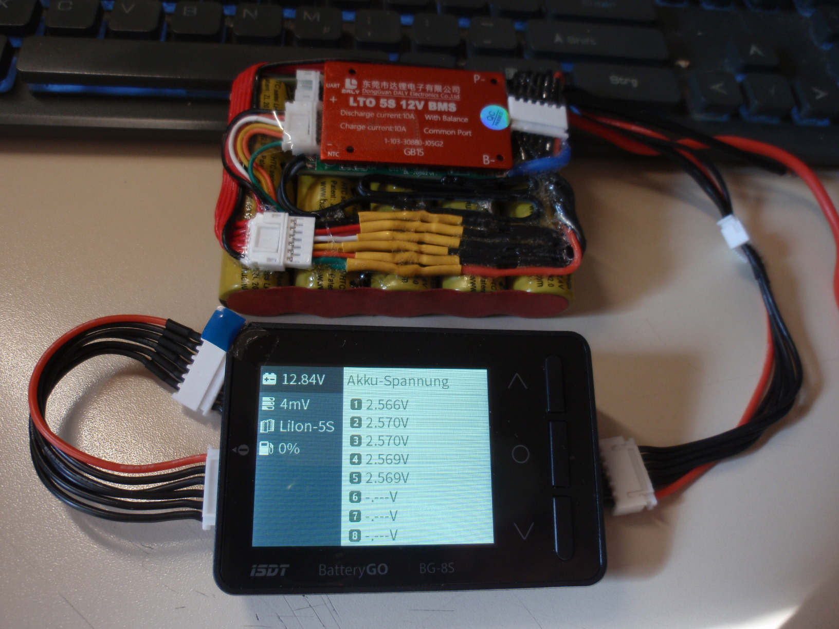 ISDT BG-8S Batterietester LiPo Checker 1-8S mit Balancer