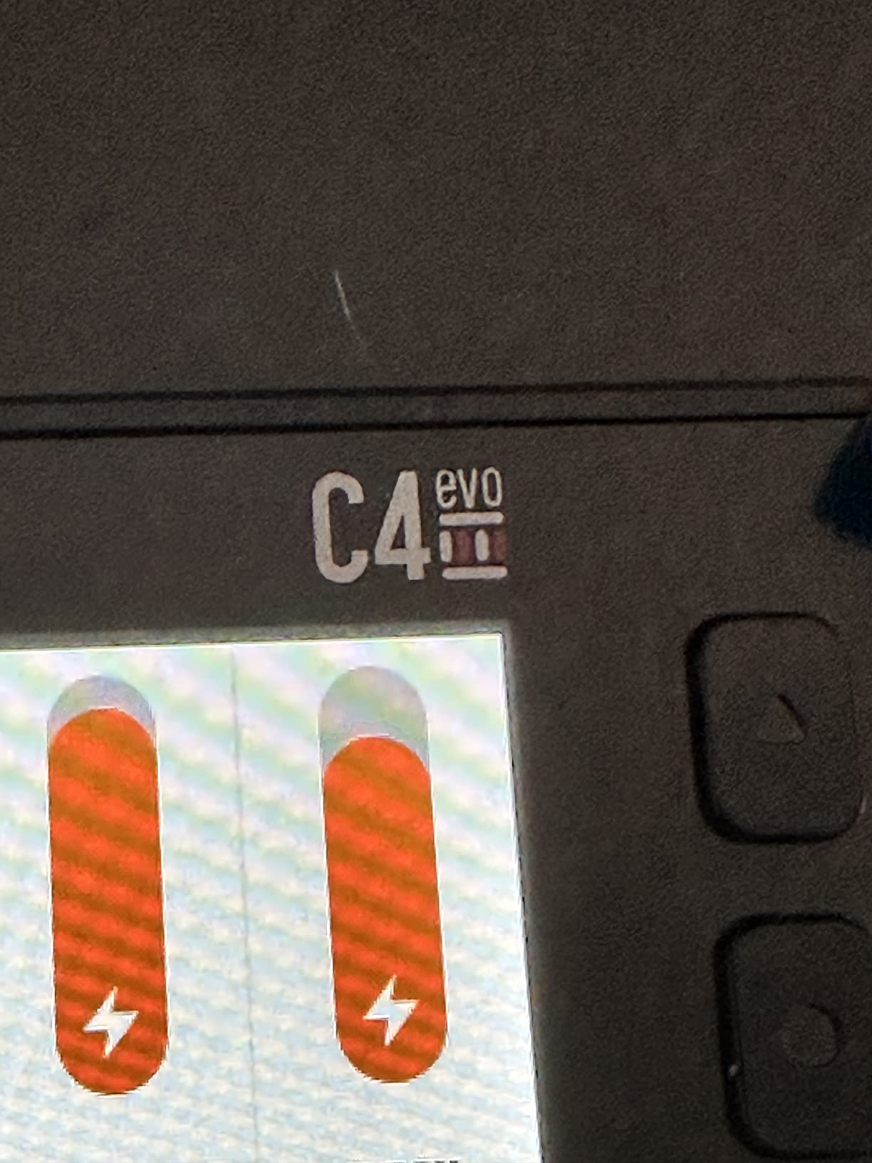 ISDT C4 EVO Rundzellen-Ladegerät 18650 AA AAA USB-C