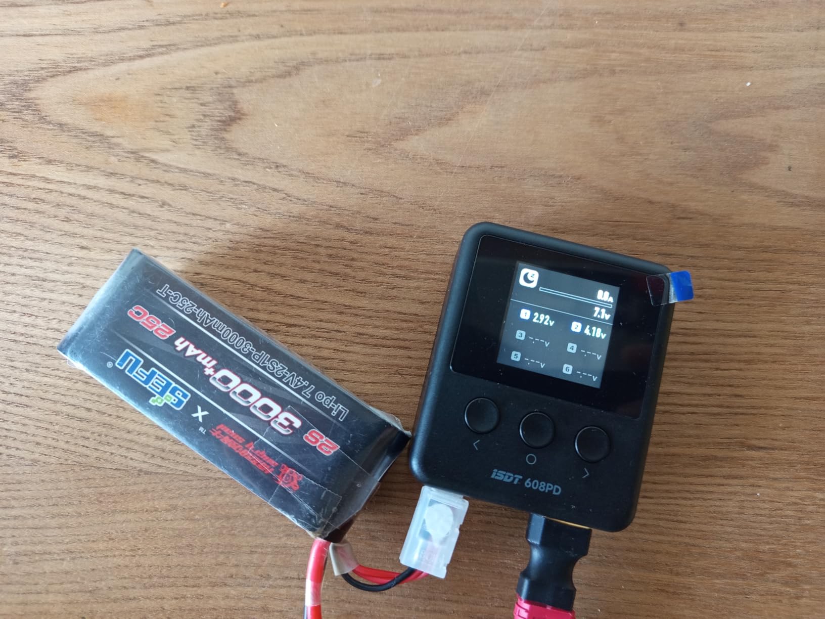 ISDT 608PD DC-Ladegerät 6S 240W USB-C 10A