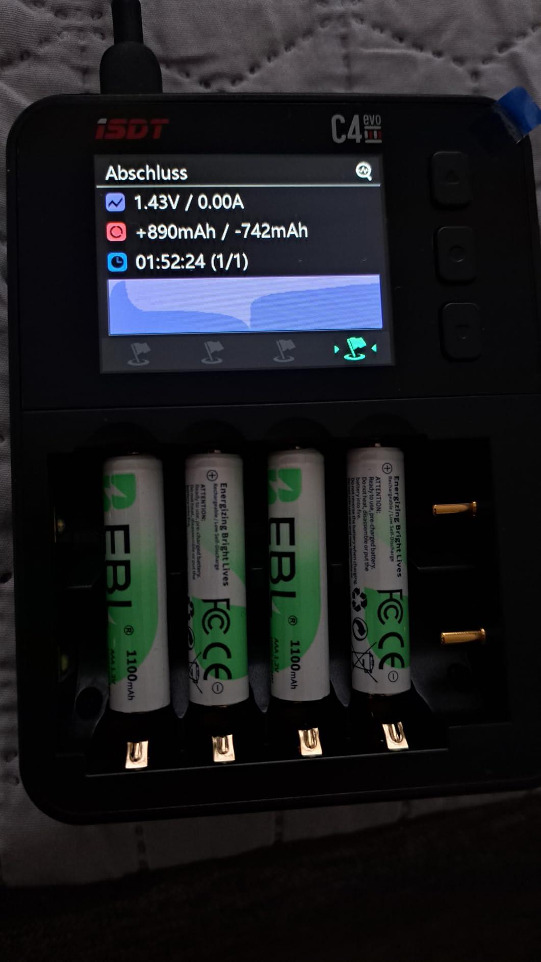 ISDT C4 EVO Rundzellen-Ladegerät 18650 AA AAA USB-C