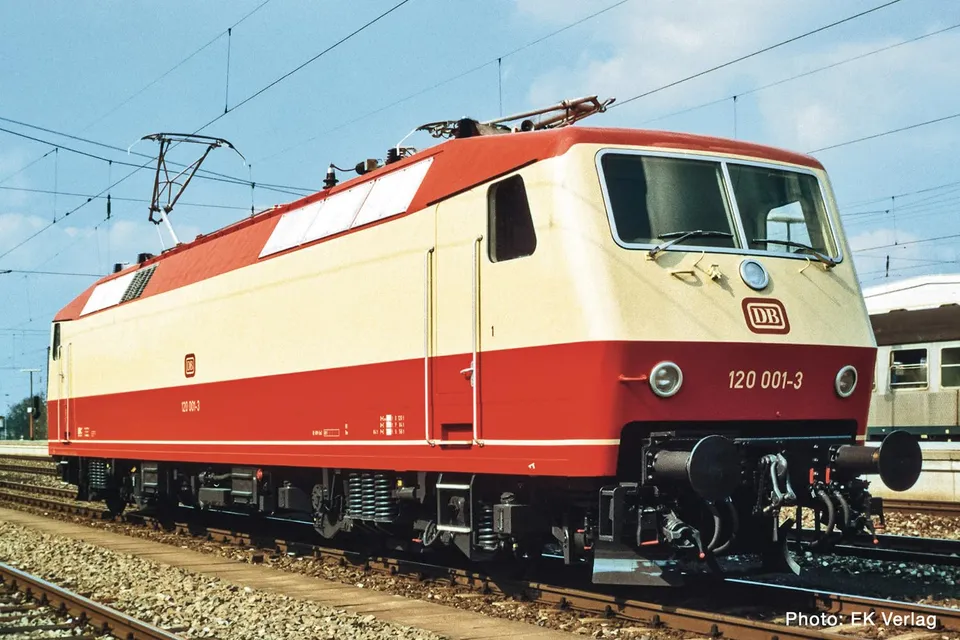 Fleischmann Piccolo 7560059 E-Lok 120 001-3 DB Ep IV