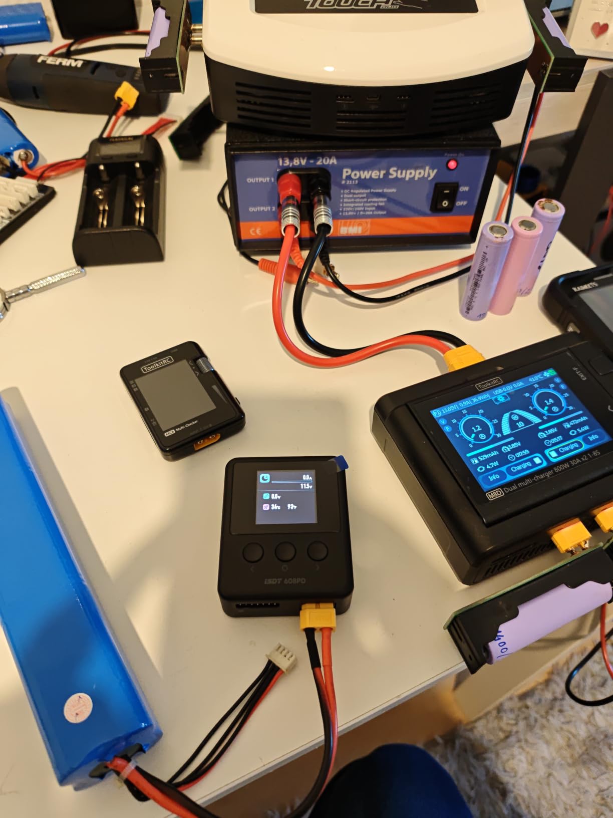 ISDT 608PD DC-Ladegerät 6S 240W USB-C 10A