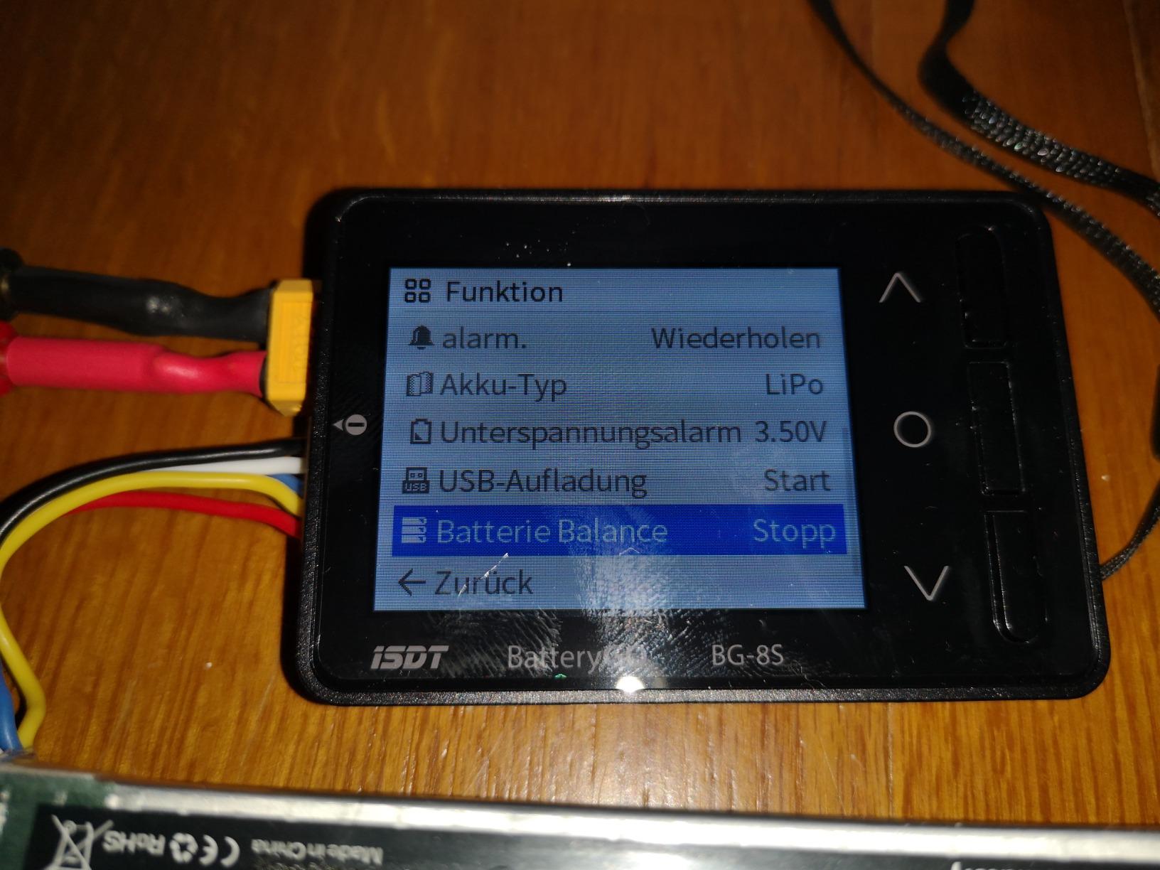 ISDT BG-8S Batterietester LiPo Checker 1-8S mit Balancer