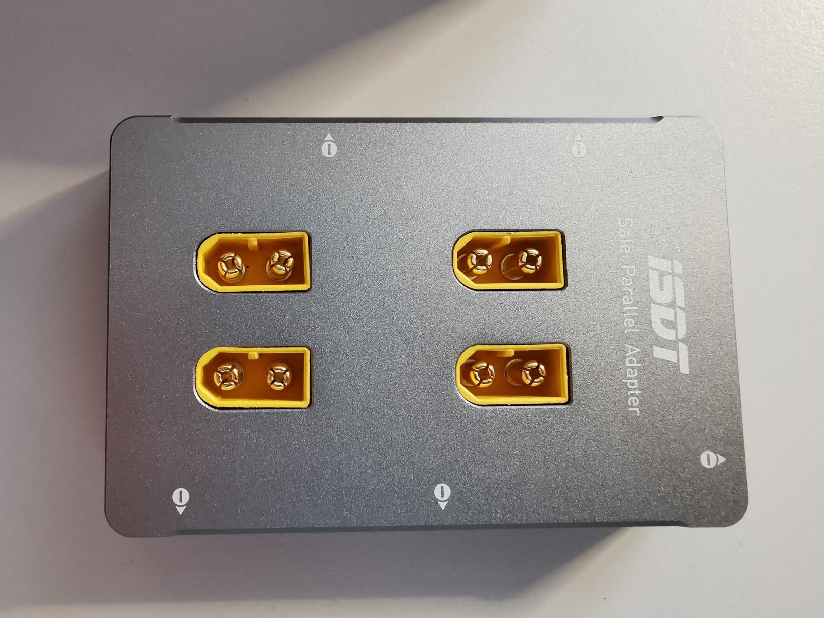 ISDT PC-4860 Parallel-Ladegerät 1-8S XT60 4-fach Alu