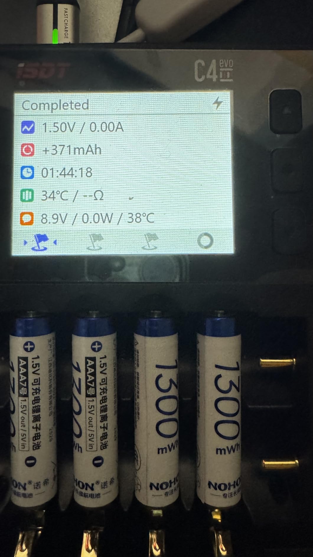 ISDT C4 EVO Rundzellen-Ladegerät 18650 AA AAA USB-C
