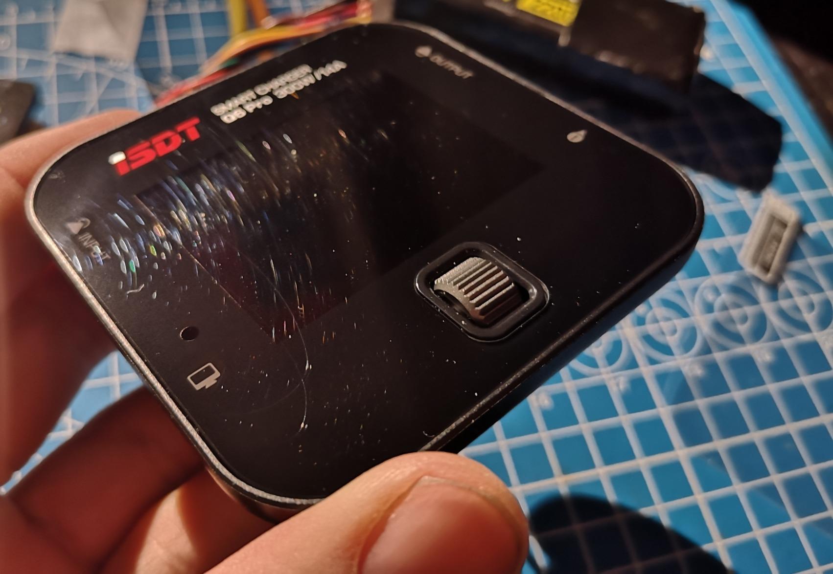 ISDT Q8 Max DC Ladegerät 1000W LiPo 2-8S Balance