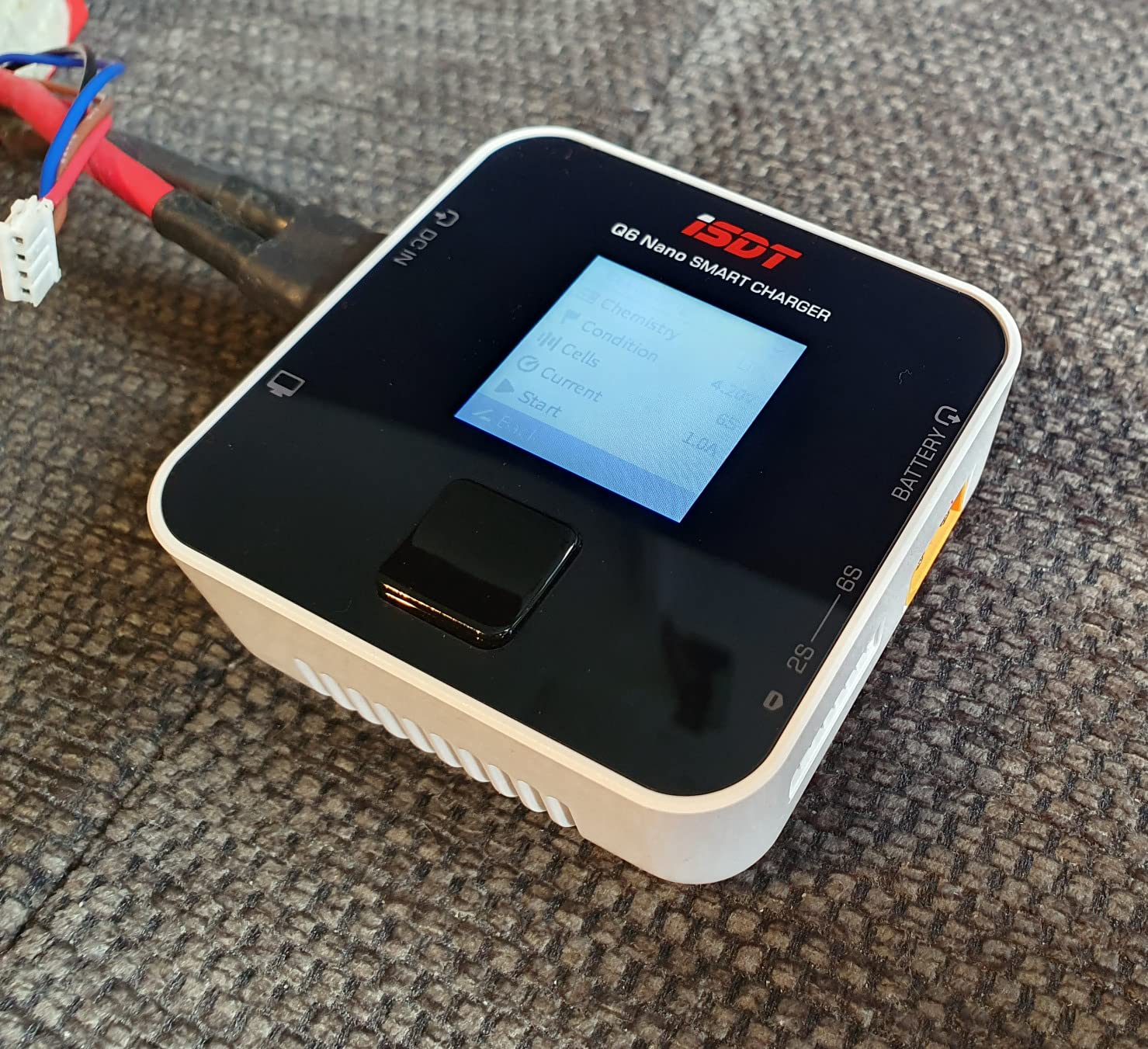 ISDT Q6 Retro LiPo Ladegerät DC 350W 2-6S Charger
