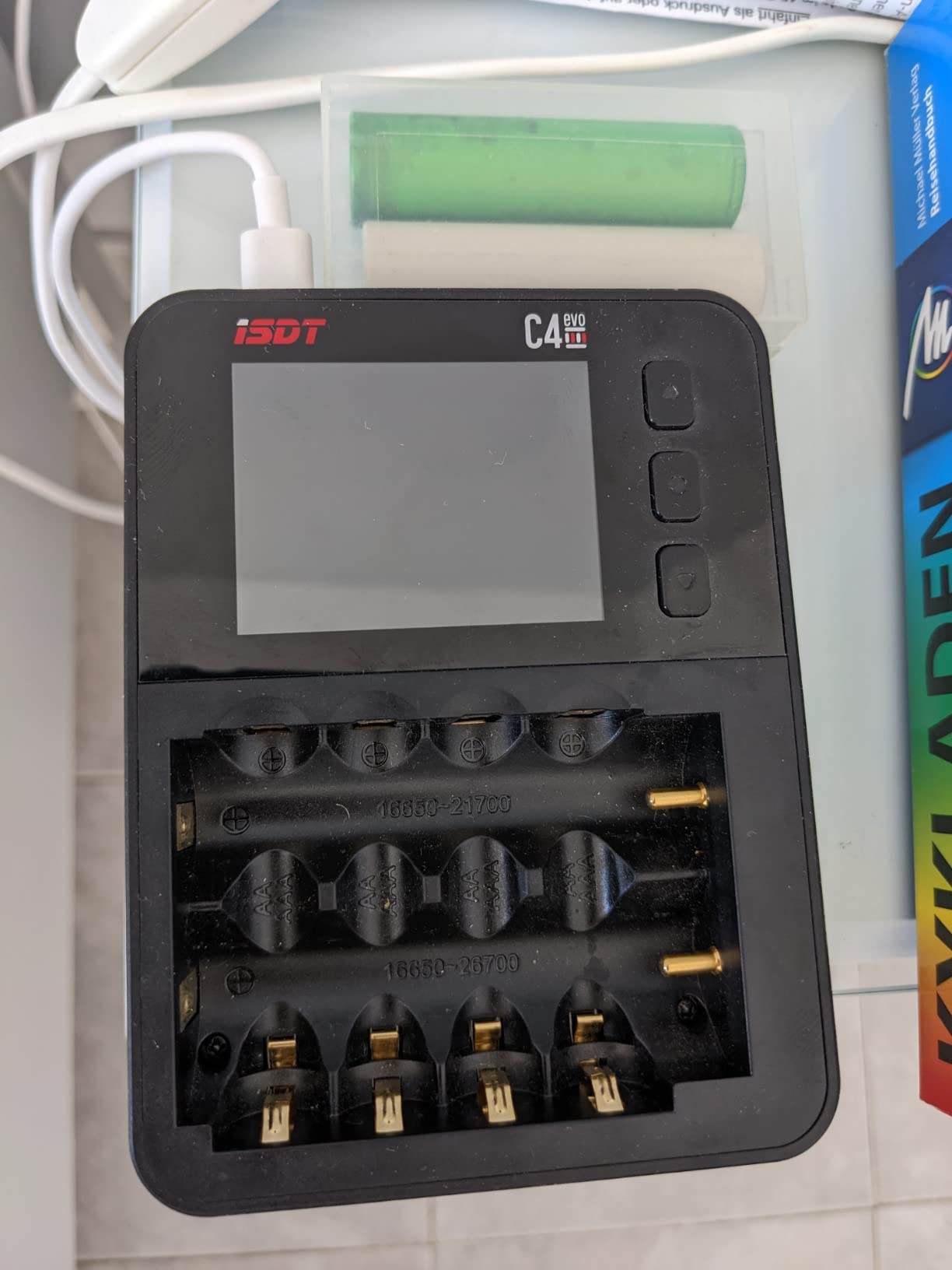 ISDT C4 EVO Rundzellen-Ladegerät 18650 AA AAA USB-C
